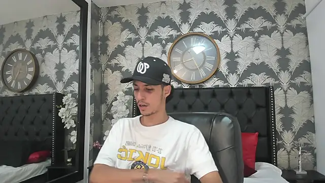 Marcus Jeron online show from October 31, 2025, 8:54 pm