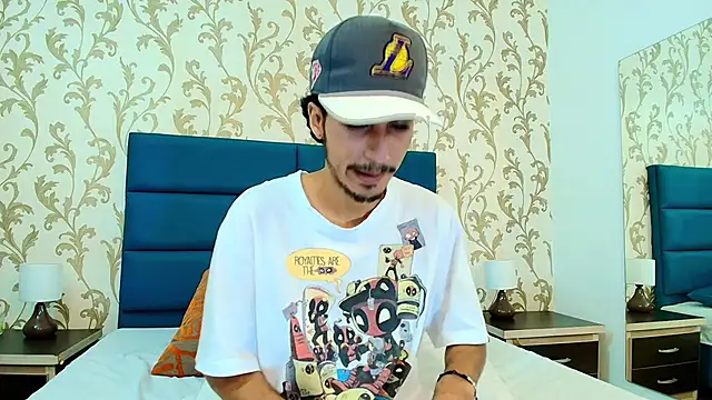 Marcus Jeron online show from November 17, 2025, 8:47 pm