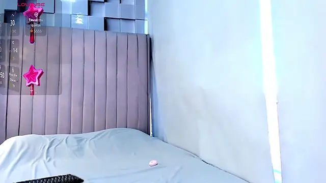 CandySays online show from October 22, 2025, 12:05 pm