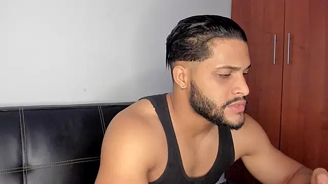 Pier Simons online show from November 20, 2025, 8:36 am