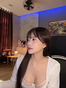  Meimeibaby  online show from September 11, 2025, 7:19 am