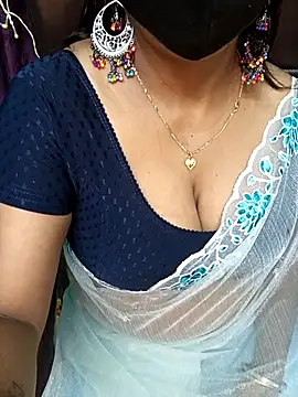 Snapshot of Bhanu-Sharma chatting on October 31, 2025, 3:46 pm Bhanu-Sharma online show from October 31, 2025, 3:46 pm