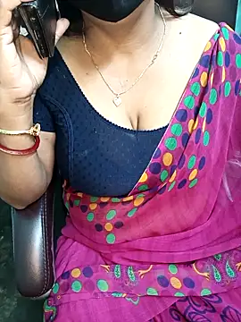 Snapshot of Bhanu-Sharma chatting on November 1, 2025, 4:47 am Bhanu-Sharma online show from November 1, 2025, 4:47 am