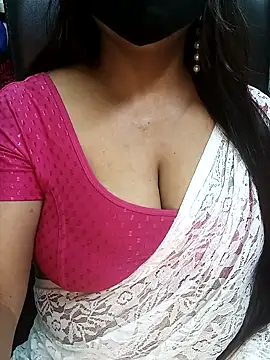 Snapshot of Bhanu-Sharma chatting on November 21, 2025, 6:01 am Bhanu-Sharma online show from November 21, 2025, 6:01 am