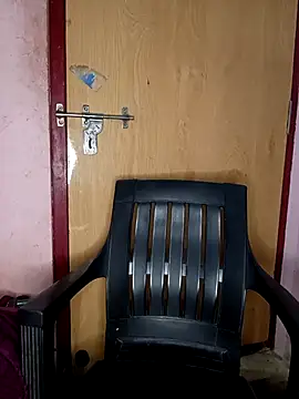 Jessi 25 online show from November 13, 2025, 5:56 pm