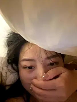 xiao-mo520 online show from September 10, 2025, 11:43 am