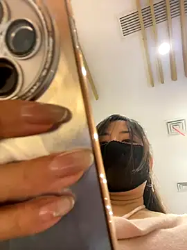 xiao-mo520 online show from November 7, 2025, 11:54 am