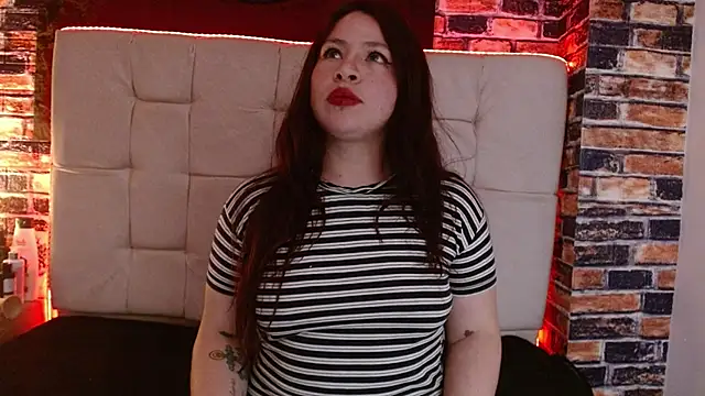 miadoll303av online show from October 29, 2025, 3:53 am