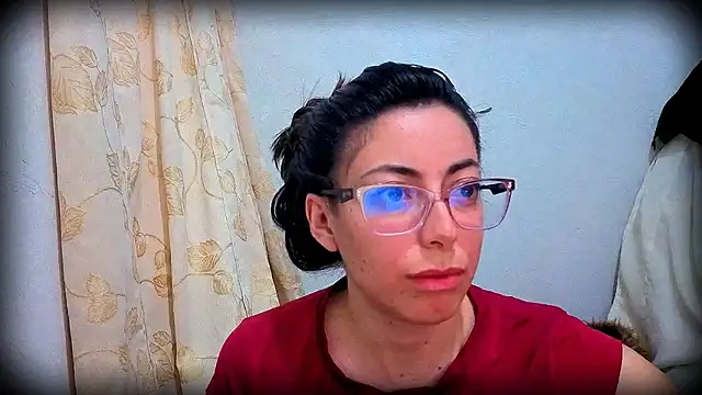 Miranda sexlove  online show from November 27, 2025, 5:48 pm