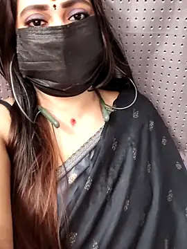 Cutie nila26 online show from November 29, 2025, 5:10 am