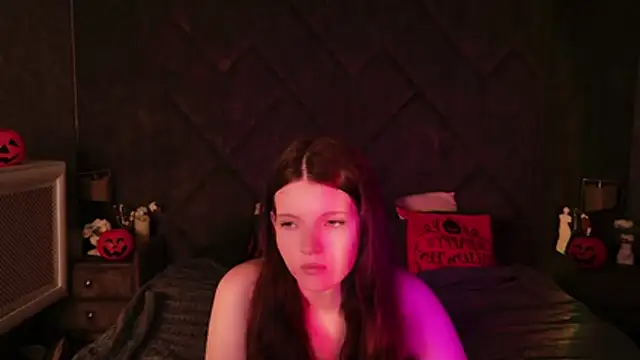 Gaby Essen online show from October 28, 2025, 8:44 pm