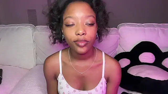 cuntyanna online show from December 5, 2025, 1:36 am