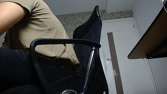 FelixStarkk online show from September 26, 2025, 4:27 am