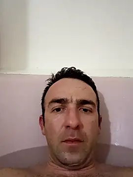 PopaOctavian online show from October 17, 2025, 4:53 pm