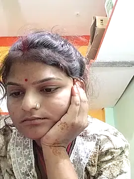 Hot mirchjii online show from November 8, 2025, 7:30 am