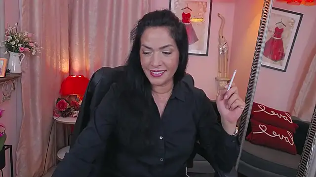 MyLovOne online show from October 6, 2025, 10:34 am