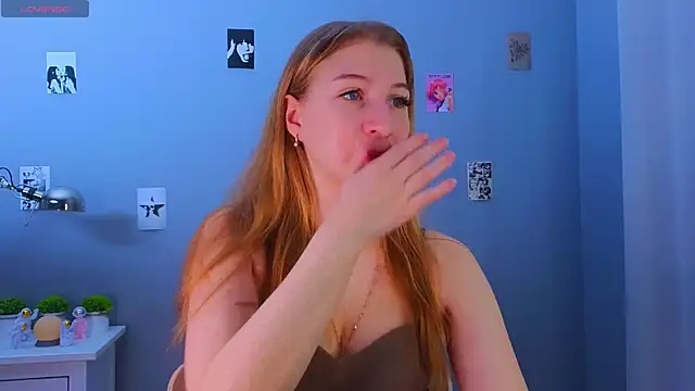 Snapshot of LorettaGladman chatting on October 26, 2025, 4:07 am LorettaGladman online show from October 26, 2025, 4:07 am