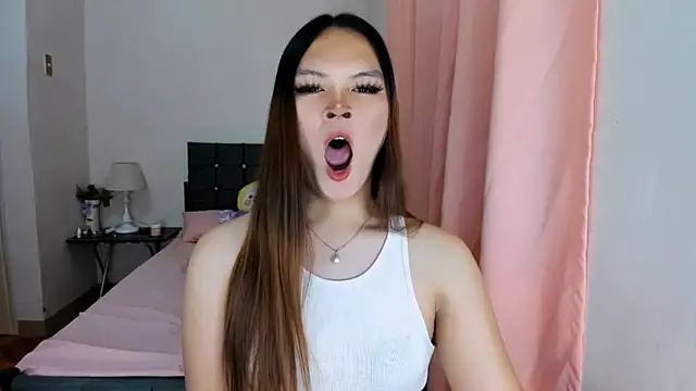 Snapshot of ameliamaureen chatting on October 27, 2025, 2:32 pm ameliamaureen online show from October 27, 2025, 2:32 pm