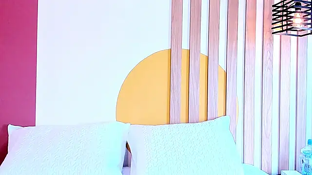 Snapshot of SashaGreyy_ chatting on September 21, 2025, 4:19 pm SashaGreyy online show from September 21, 2025, 4:19 pm