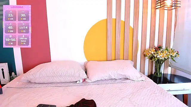 Snapshot of SashaGreyy_ chatting on October 21, 2025, 9:37 pm SashaGreyy online show from October 21, 2025, 9:37 pm