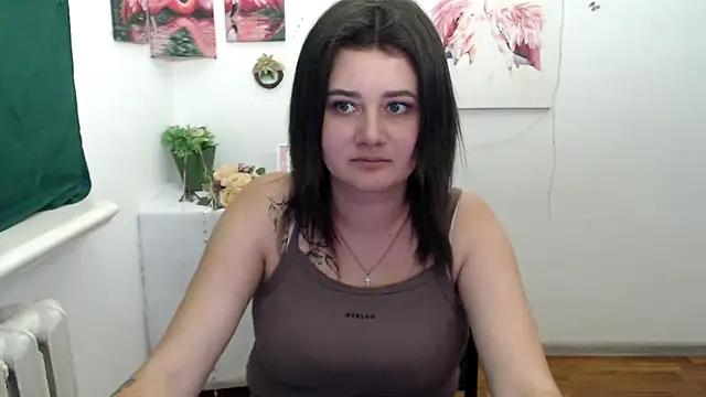 Katrin kiss  online show from September 23, 2025, 1:25 pm