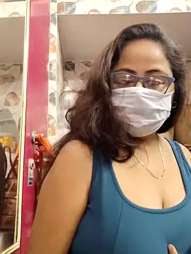 Snapshot of nisha_1110 chatting on November 23, 2025, 2:17 pm nisha 1110 online show from November 23, 2025, 2:17 pm