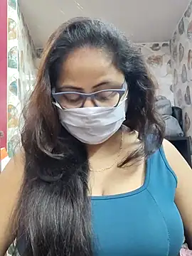 Snapshot of nisha_1110 chatting on December 5, 2025, 2:03 pm nisha 1110 online show from December 5, 2025, 2:03 pm