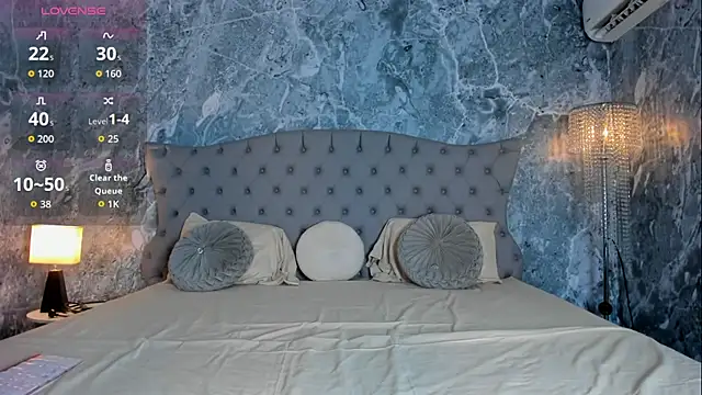 Snapshot of Bambi_cutee chatting on September 14, 2025, 11:31 am Bambi cutee online show from September 14, 2025, 11:31 am