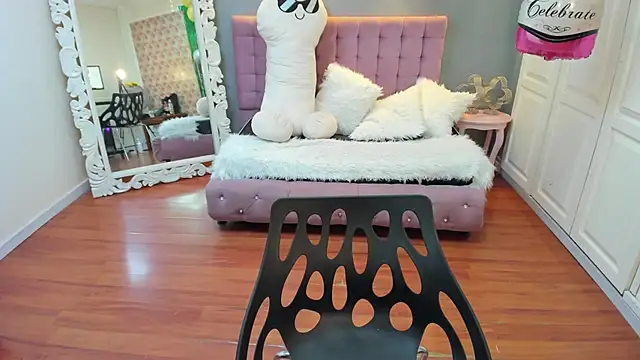 Snapshot of Tammy_parker_ chatting on October 2, 2025, 4:30 am Tammy parker online show from October 2, 2025, 4:30 am