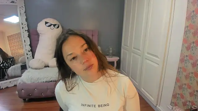 Snapshot of Tammy_parker_ chatting on November 21, 2025, 4:00 am Tammy parker online show from November 21, 2025, 4:00 am