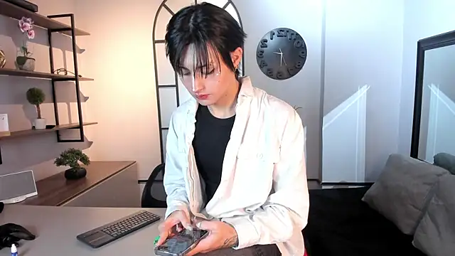 Snapshot of _ANGELL_DUSTT_ chatting on October 18, 2025, 12:24 am ANGELL DUSTT online show from October 18, 2025, 12:24 am