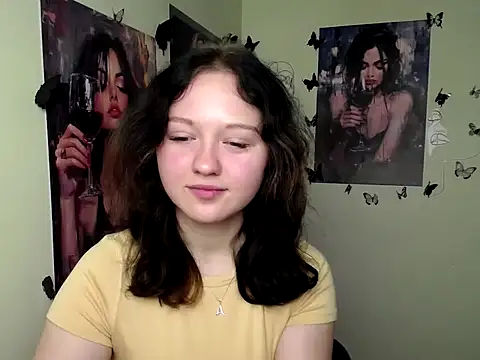 Snapshot of LadyAlice_ chatting on October 7, 2025, 5:59 am LadyAlice  online show from October 7, 2025, 5:59 am