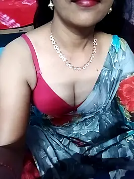 hotsana79 online show from November 6, 2025, 7:20 am