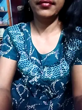 hotsana79 online show from December 1, 2025, 12:04 am