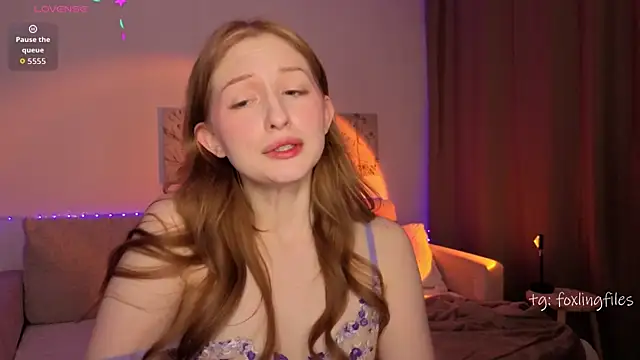 Betty Twinkle online show from November 22, 2025, 10:53 pm