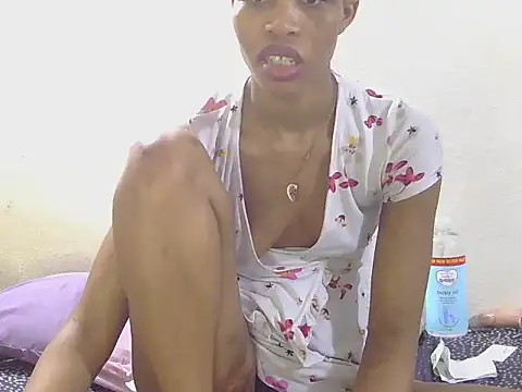 SexyChantyBabe25 online show from September 14, 2025, 9:41 am