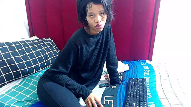 SexyChantyBabe25 online show from September 19, 2025, 9:59 pm