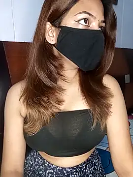 Snapshot of Hot_malika19 chatting on November 8, 2025, 6:02 am Hot malika19 online show from November 8, 2025, 6:02 am