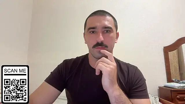 Snapshot of Hard_to_Obey chatting on September 10, 2025, 6:08 pm Hard to Obey online show from September 10, 2025, 6:08 pm