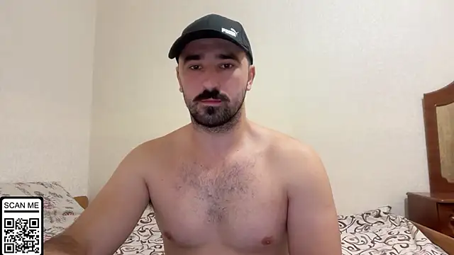 Snapshot of Hard_to_Obey chatting on October 13, 2025, 5:46 pm Hard to Obey online show from October 13, 2025, 5:46 pm