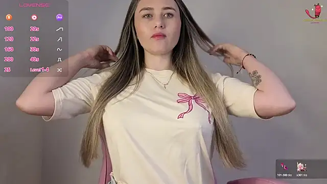 Veronika  Winslow  online show from November 20, 2025, 5:18 am