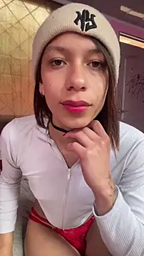 Snapshot of Tania_Gate chatting on November 24, 2025, 7:46 pm Tania Gate online show from November 24, 2025, 7:46 pm