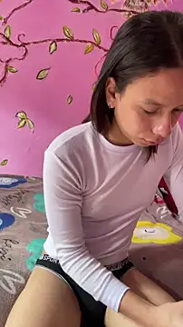 Snapshot of Tania_Gate chatting on November 28, 2025, 7:49 pm Tania Gate online show from November 28, 2025, 7:49 pm