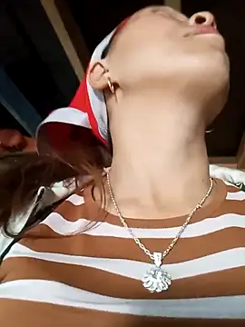 Bianly online show from November 30, 2025, 7:23 am