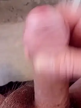 69dagosto online show from November 19, 2025, 9:42 am