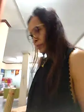 Mama Eva 1 online show from October 21, 2025, 11:49 pm