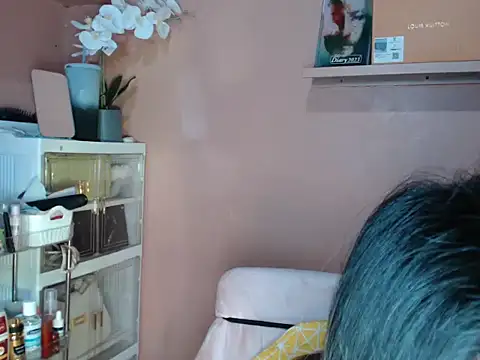Snapshot of skinny_gracie chatting on October 1, 2025, 2:12 pm skinny gracie online show from October 1, 2025, 2:12 pm