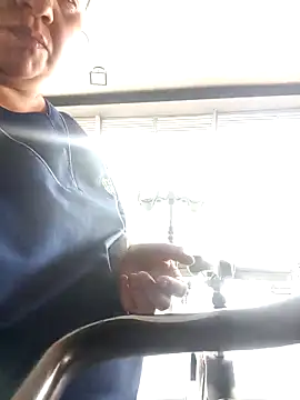 Snapshot of Naughty_Bivi chatting on December 14, 2025, 4:56 pm Naughty Bivi online show from December 14, 2025, 4:56 pm