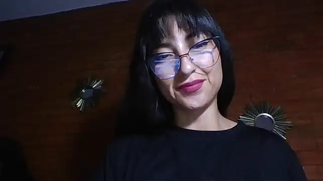 Snapshot of a_miss chatting on October 29, 2025, 10:11 pm a miss online show from October 29, 2025, 10:11 pm