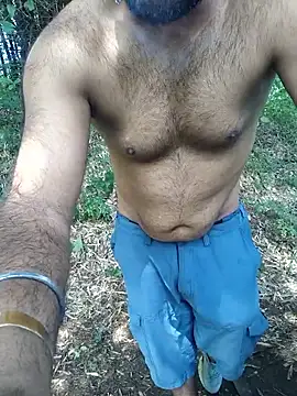 Snapshot of Aeroxx chatting on September 18, 2025, 4:36 am Aeroxx online show from September 18, 2025, 4:36 am